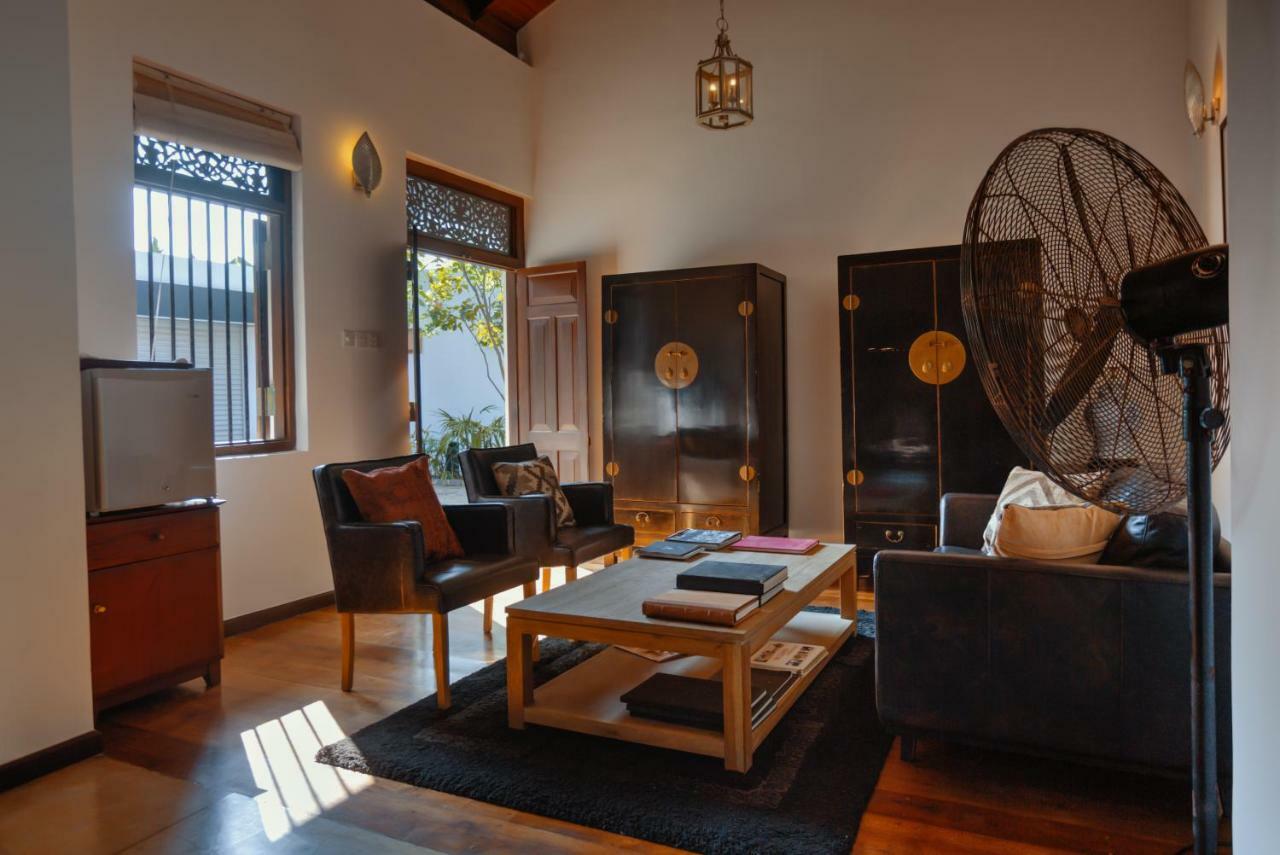 Villa Republic, Bentota อลุทกามา ภายนอก รูปภาพ